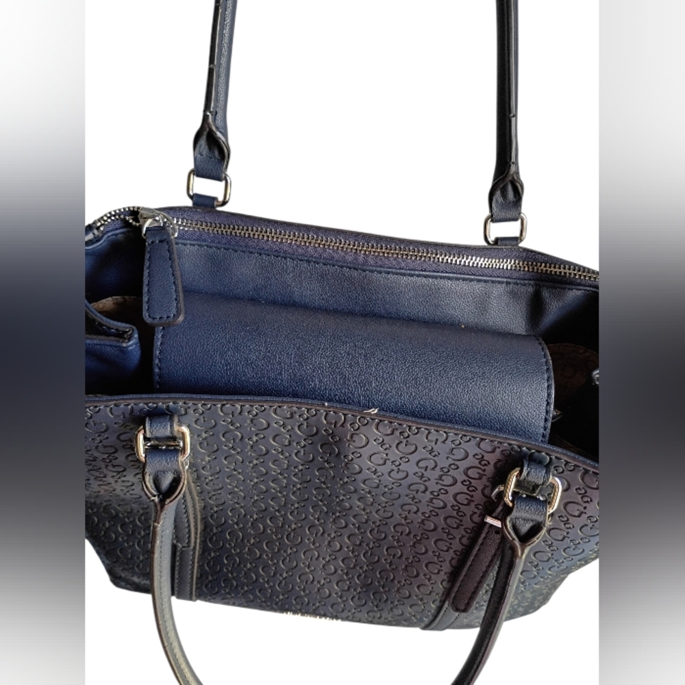 Guess Los Angeles Navy Blue Tote Bag - Picture 9 of 12